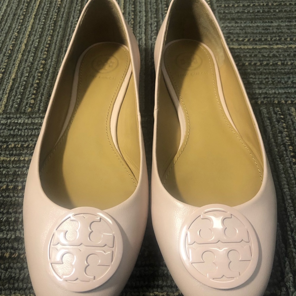 Beautiful Tory Burch Baby Pink Flats Size 6.5